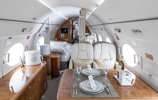 Gulfstream G550 - N41PM - Interior